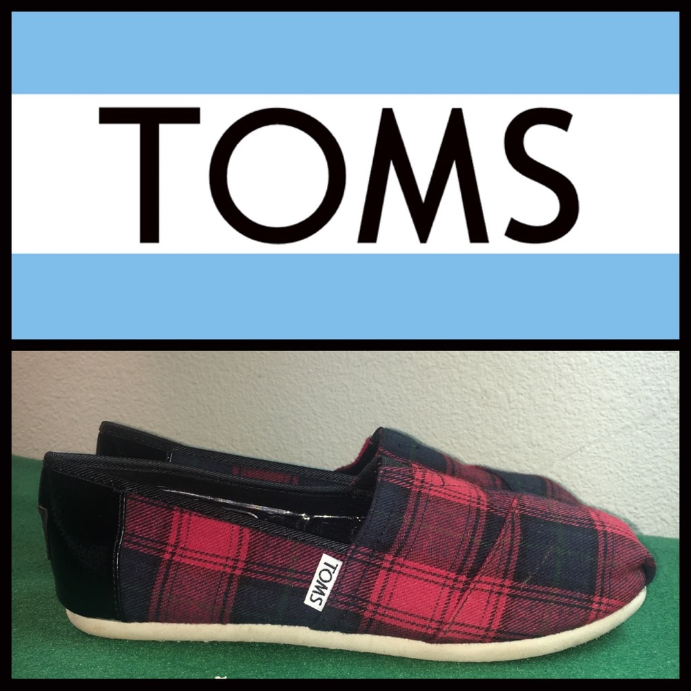 TOMS RED PLAID SHOES SIZE 4
